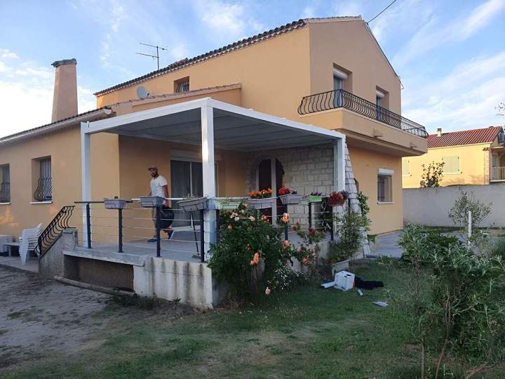 Création de pergolas bioclimatiques Lunel